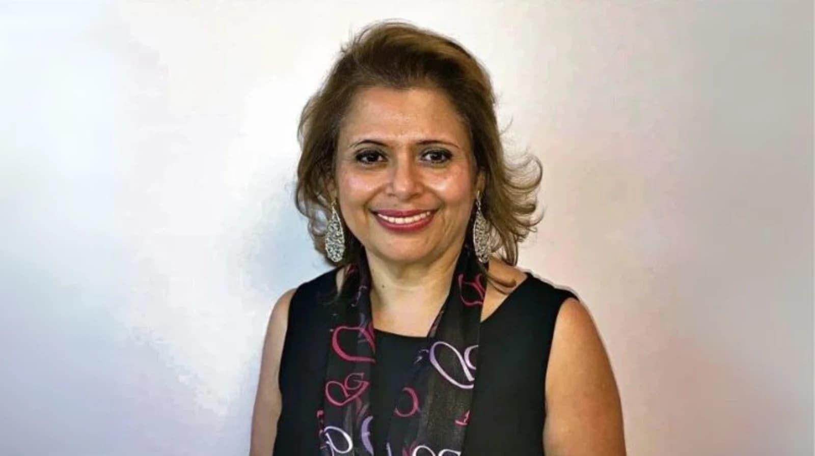 El Salvador consolida sua liderança energética na América Central: de importador líquido a exportador de energias renováveis.