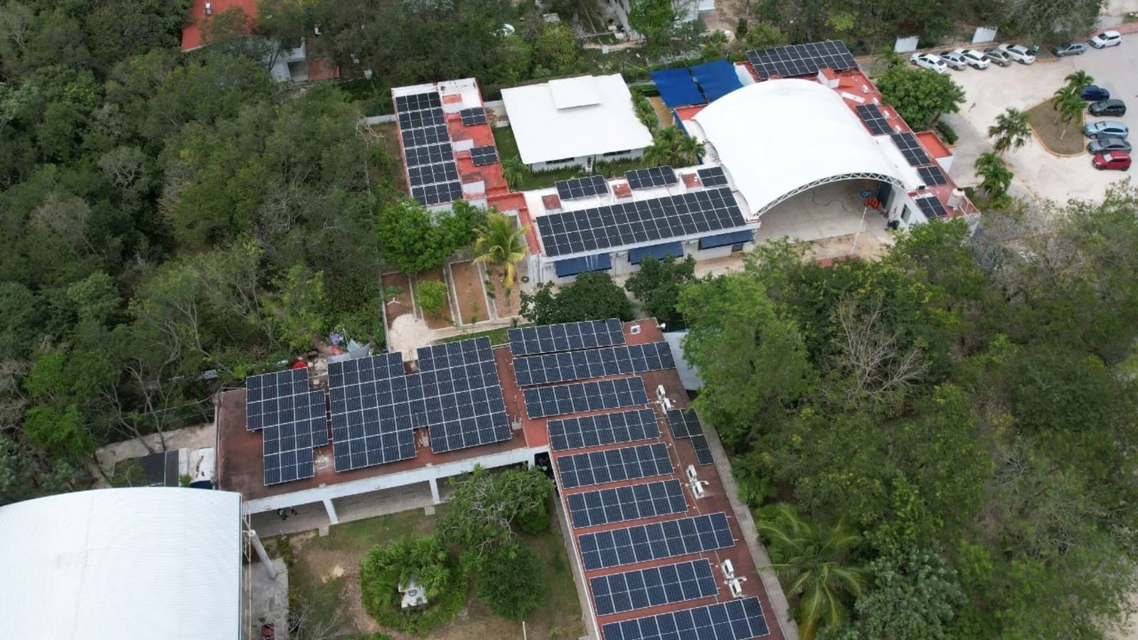 New approach to solar self-consumption businesses in Mexico: hybridization of projects and potential clients