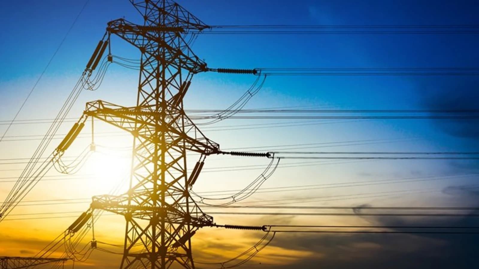 CNE recibió más de 300 propuestas para ampliar el sistema de transporte de Chile