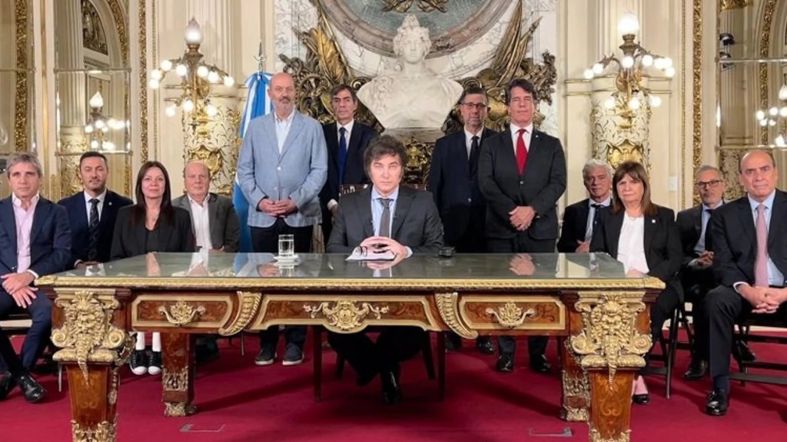 El nuevo DNU de Milei enciende interrogantes en el sector renovable de Argentina