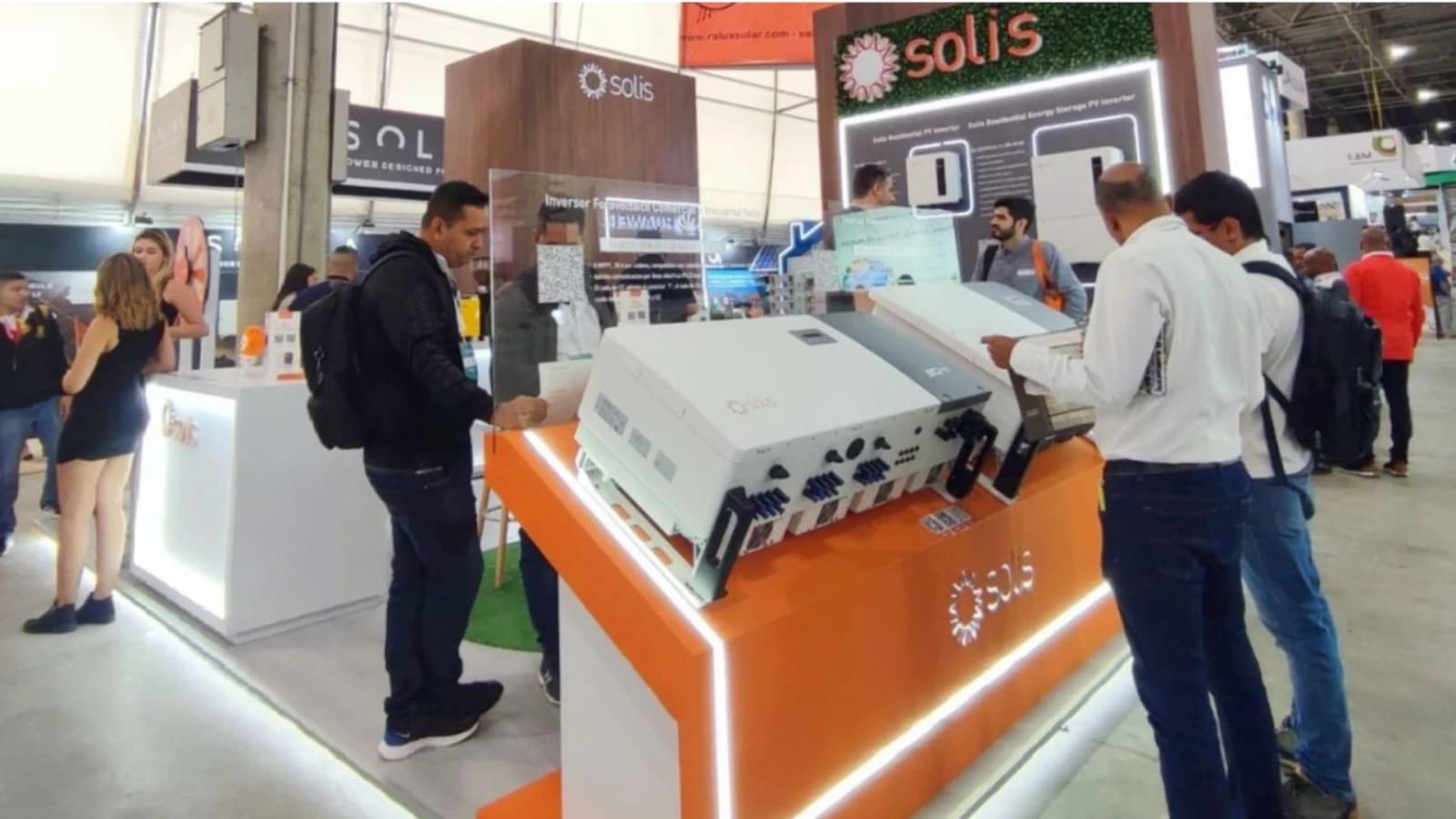 Solis shines as a key player in the energy transformation of Colombia and the rest of Latin America