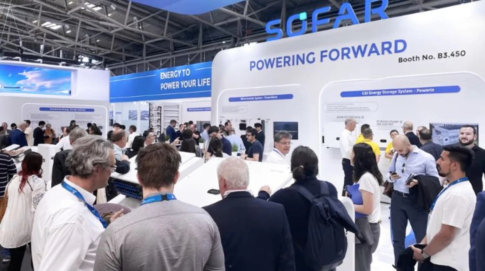 Avançando: as inovações em energia fotovoltaica e sistemas de armazenamento de energia da SOFAR pavimentam o caminho para um futuro mais verde.