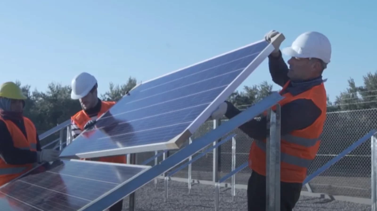One by one, the most in-demand positions in the renewable energy sector