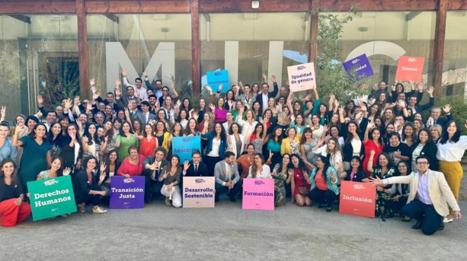 Andes Solar closes Women's Month by joining the More Women Energy Plan