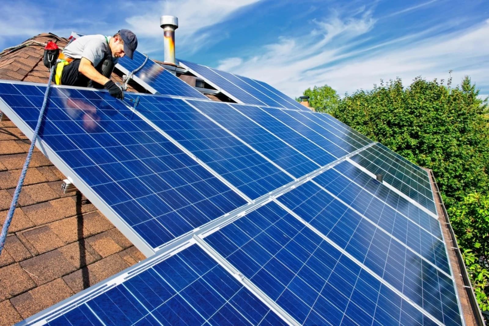 A AMIF está promovendo uma petição que rejeita a reforma energética e apoia a geração distribuída.