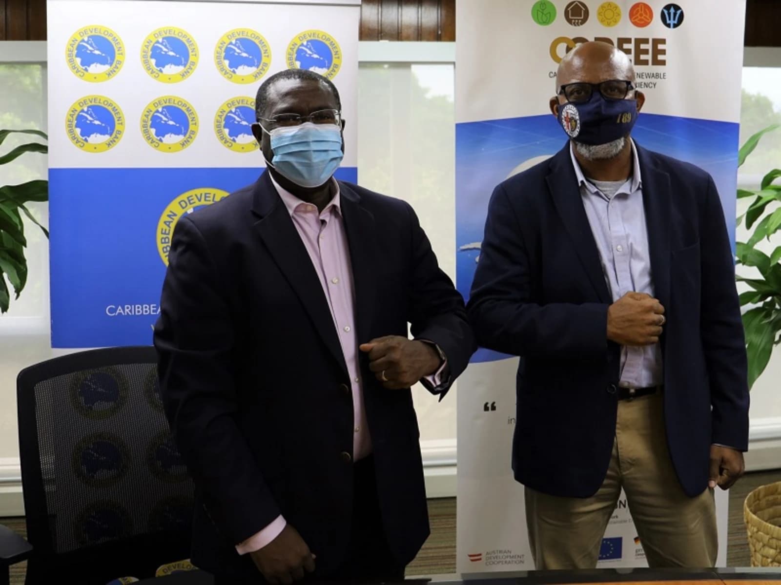 Nova aliança impulsionará projetos de energia renovável e eficiência energética no Caribe.