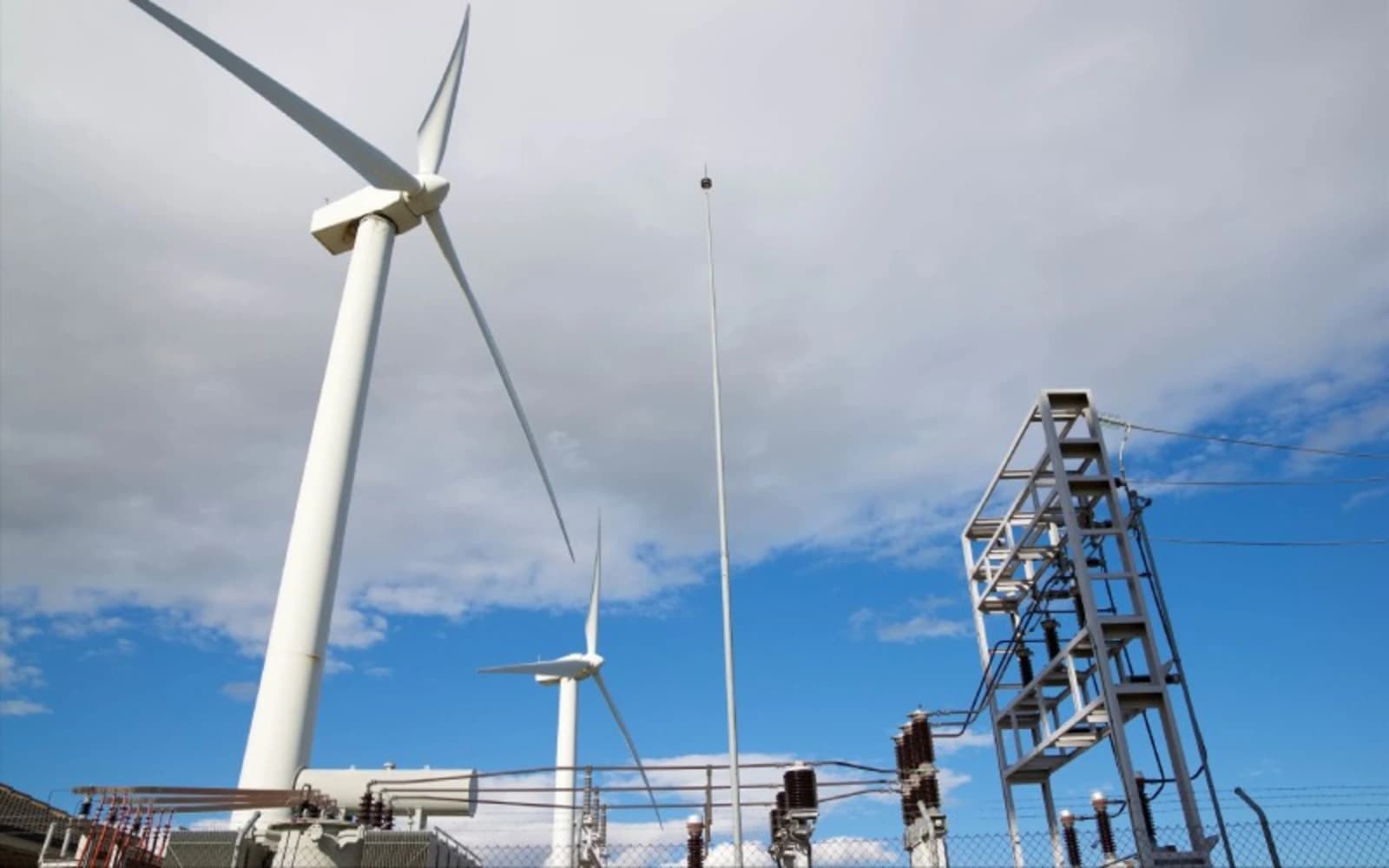 Autoridad ambiental aprueba proyectos clave para la transición energética de Colombia