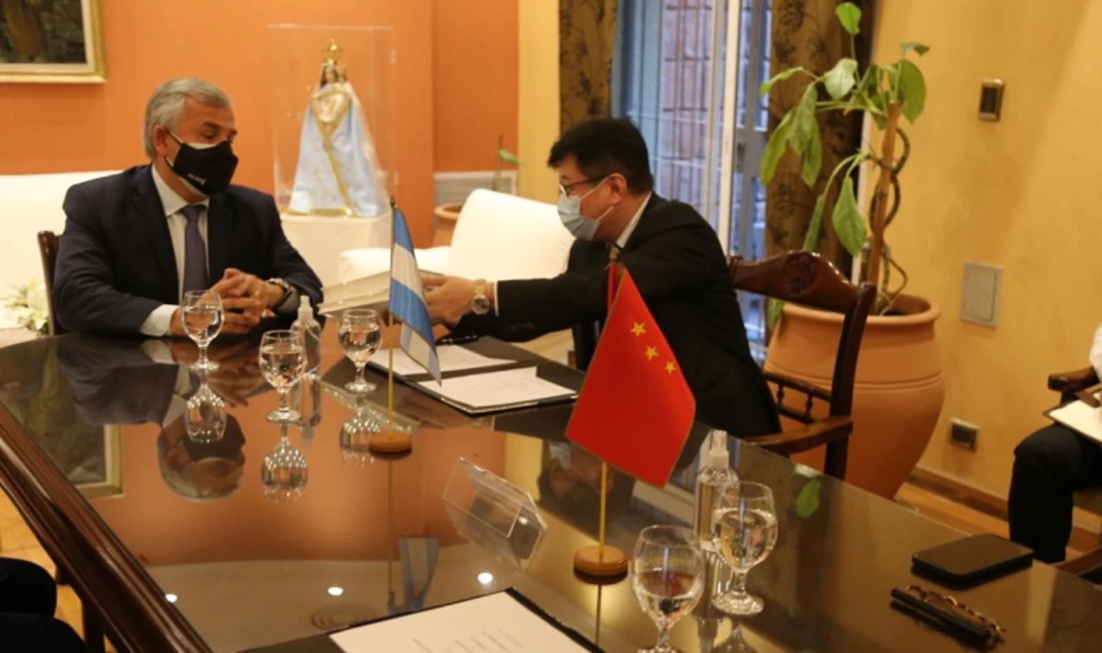 Jemse closed a contract with Power China and Shanghai Electric for the 200 MW expansion in Cauchari