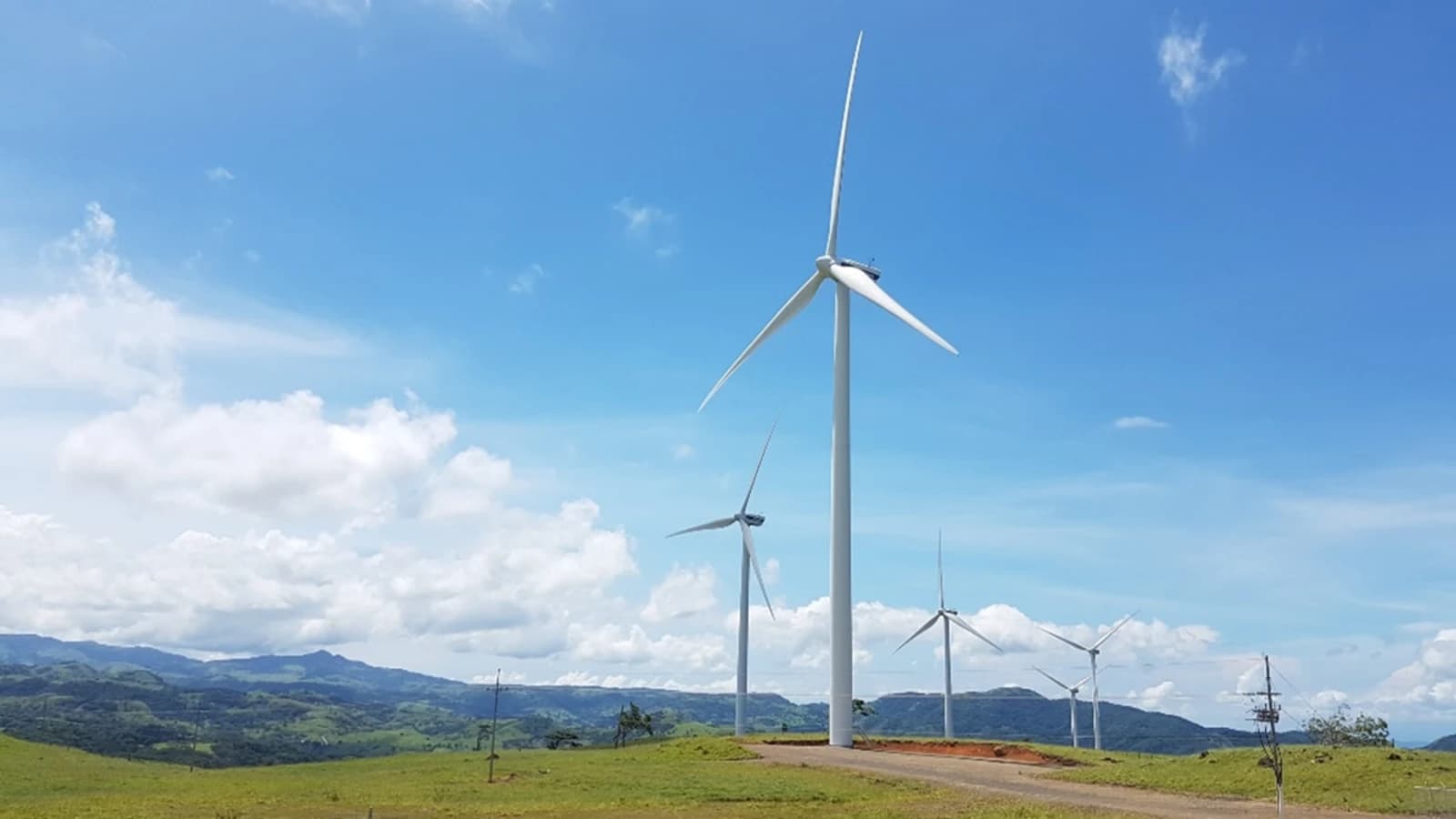 International player with financing moves forward with more than 400 MW of renewables in Colombia