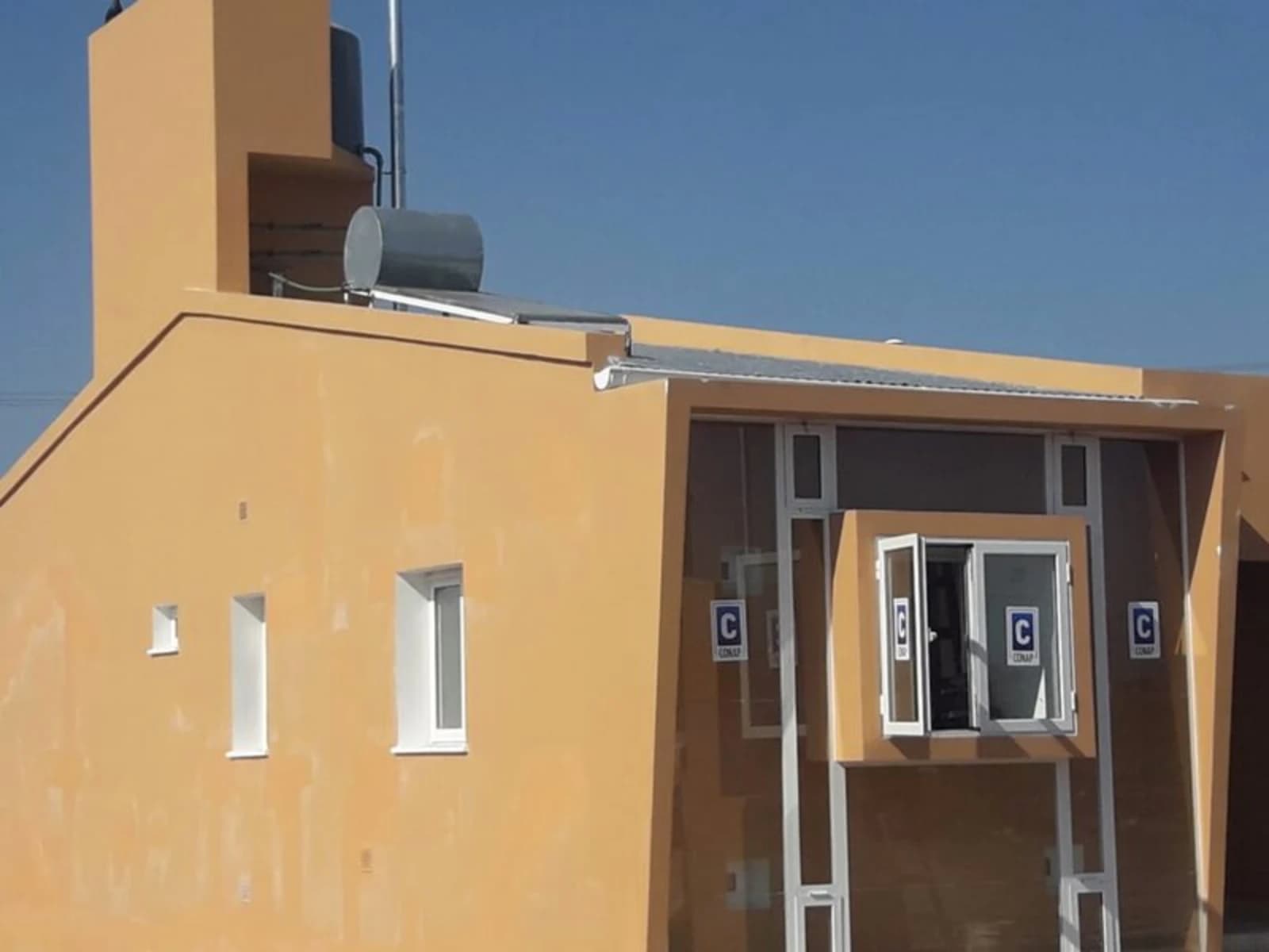 Jujuy inaugura seu primeiro protótipo de habitação sustentável que inclui energia solar.