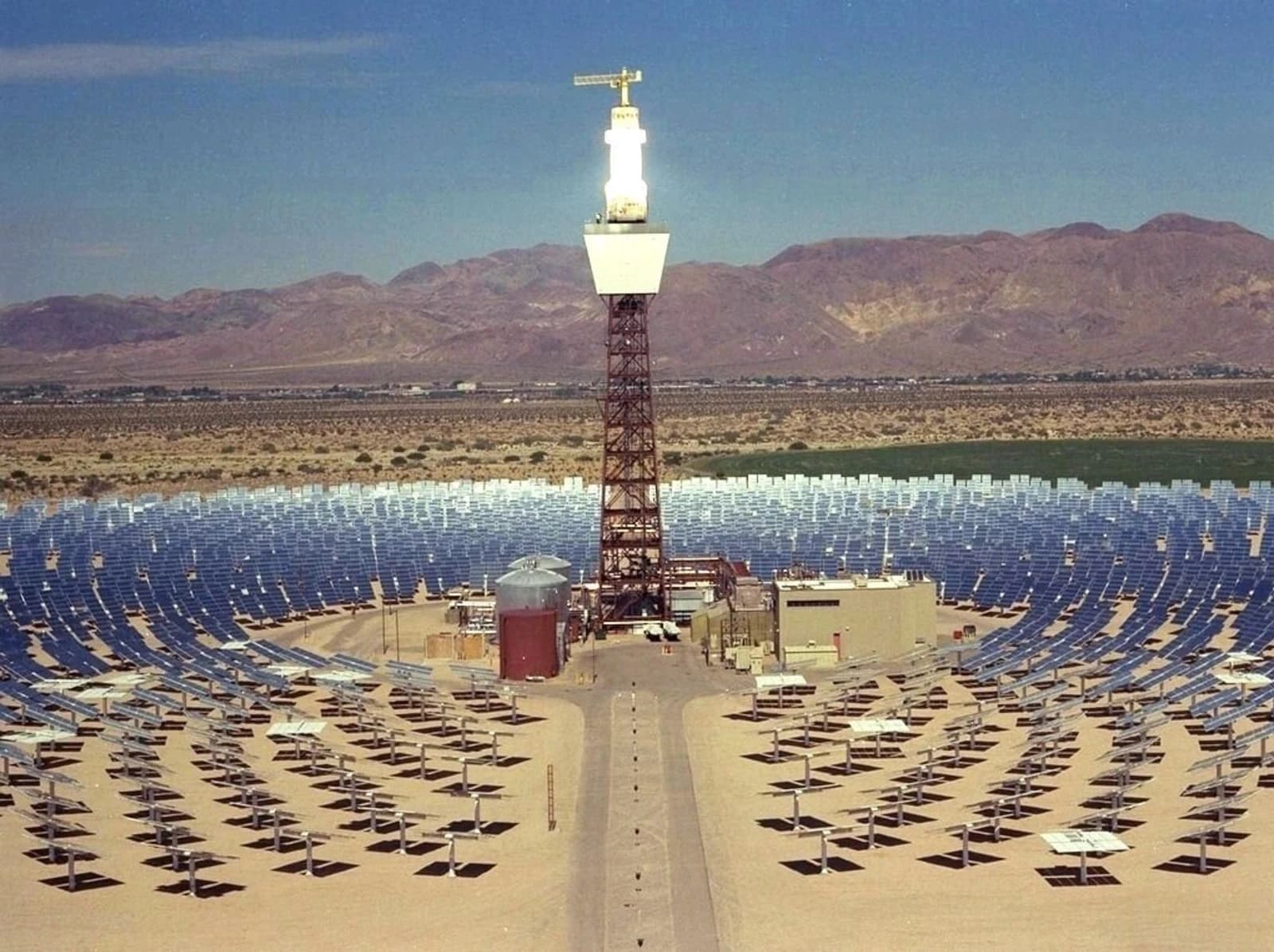Chile analiza inversiones en el desierto de Atacama para solar concentrada