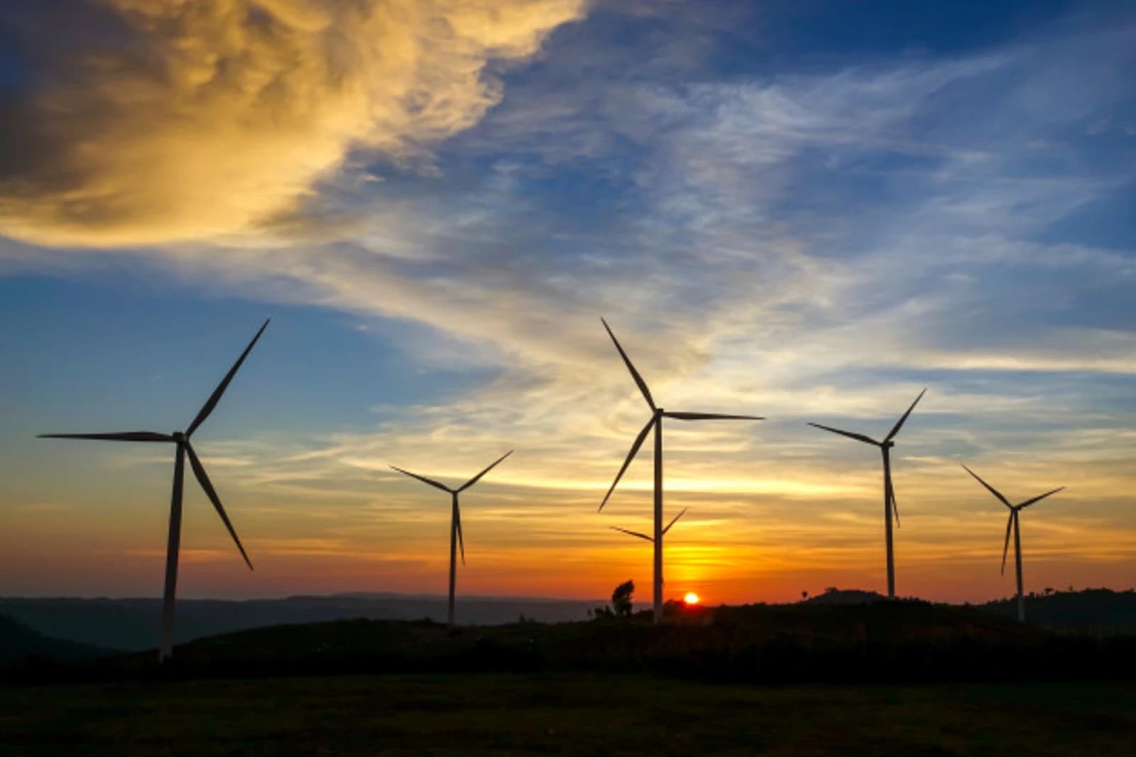 One by one, the wind and solar projects of the RenovAr Program are under negotiation with the Government