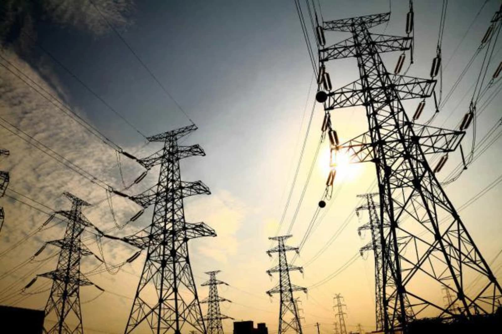 UPME restricts the participation of companies in the tenders for the Transmission Expansion Plan