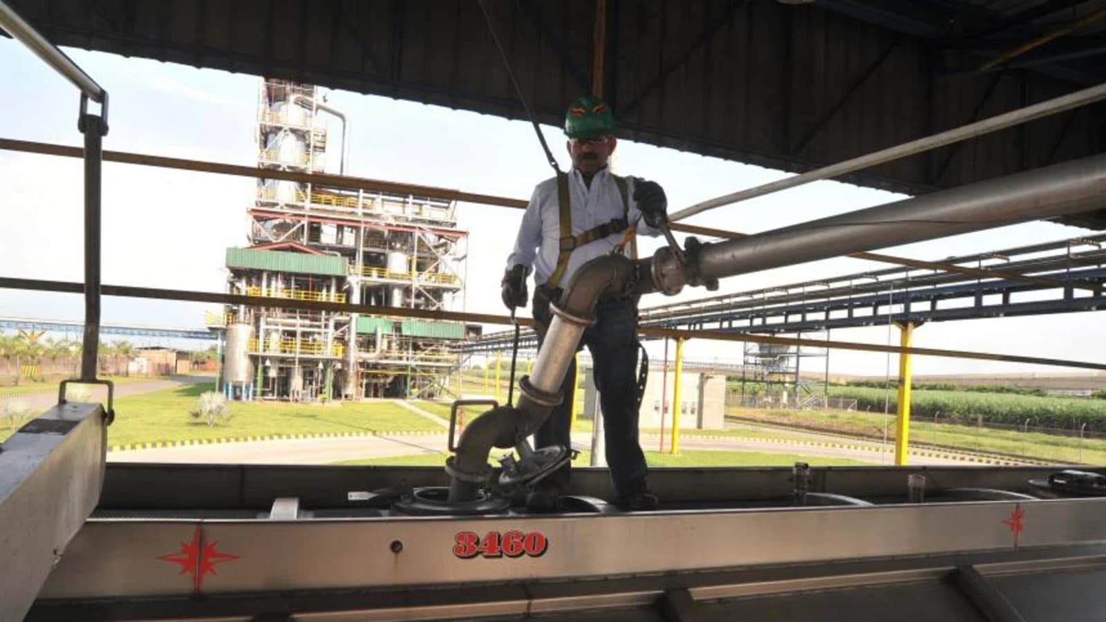 O governo colombiano atualizou os preços dos biocombustíveis, aumentando o descontentamento entre os produtores em relação às importações dos EUA.