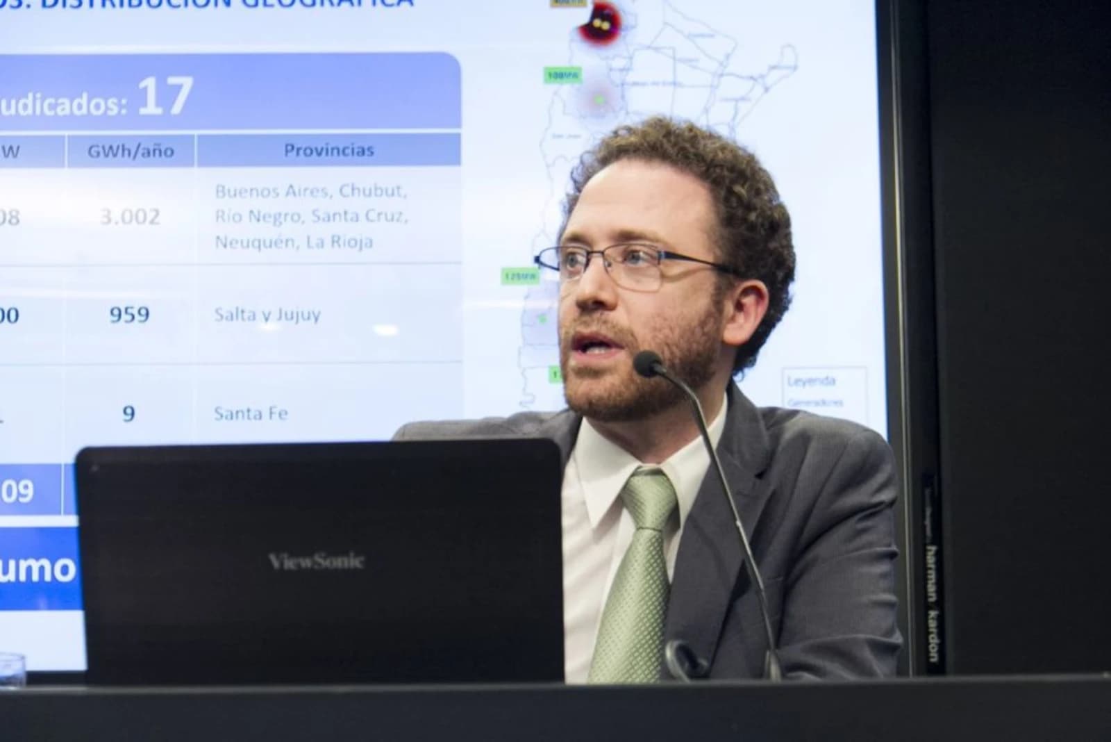 The Government is preparing a package of modifications to the renewable energy auction