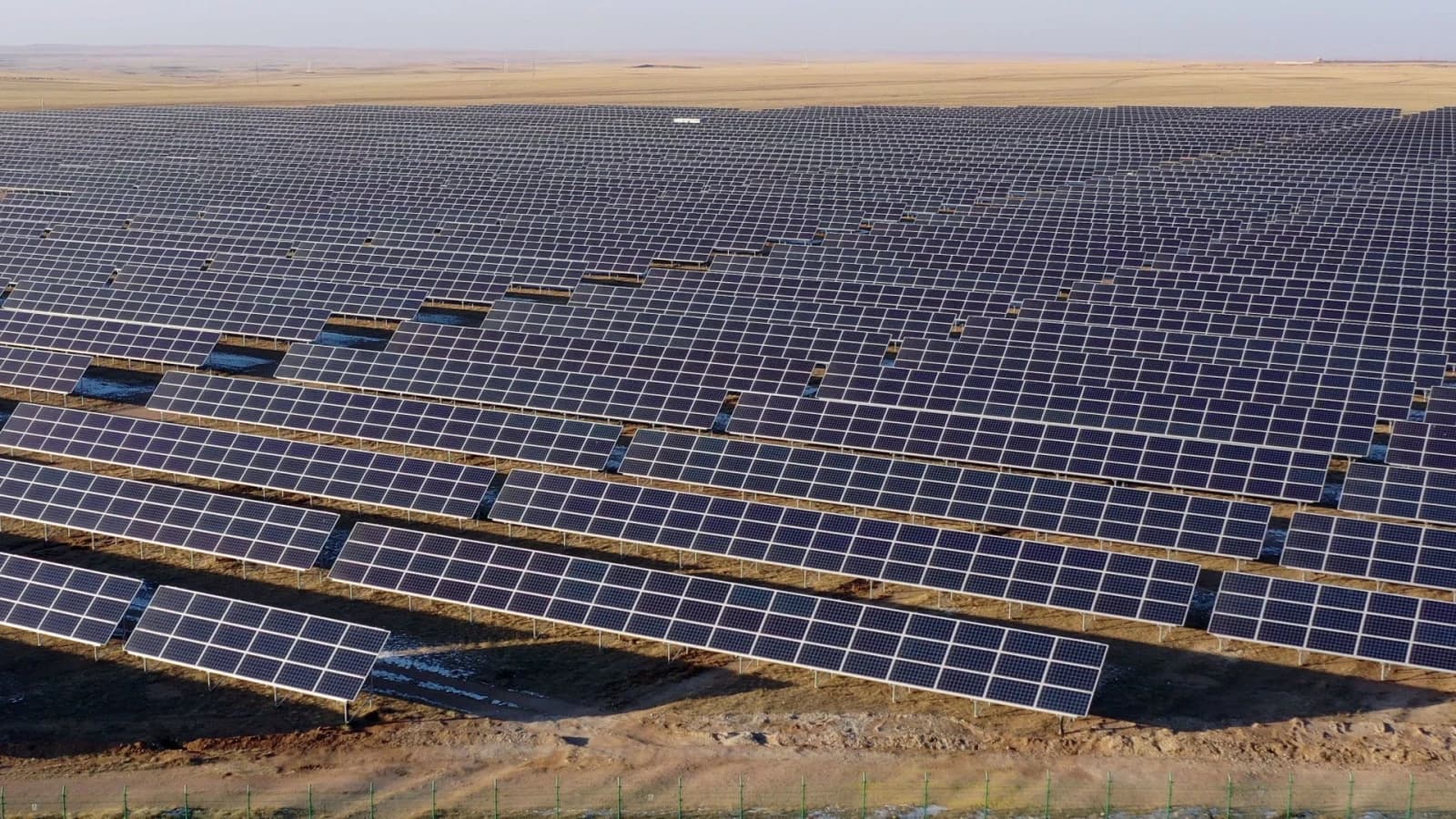 Mongolia enters the market with a hybrid solar and battery auction of more than 100 MW